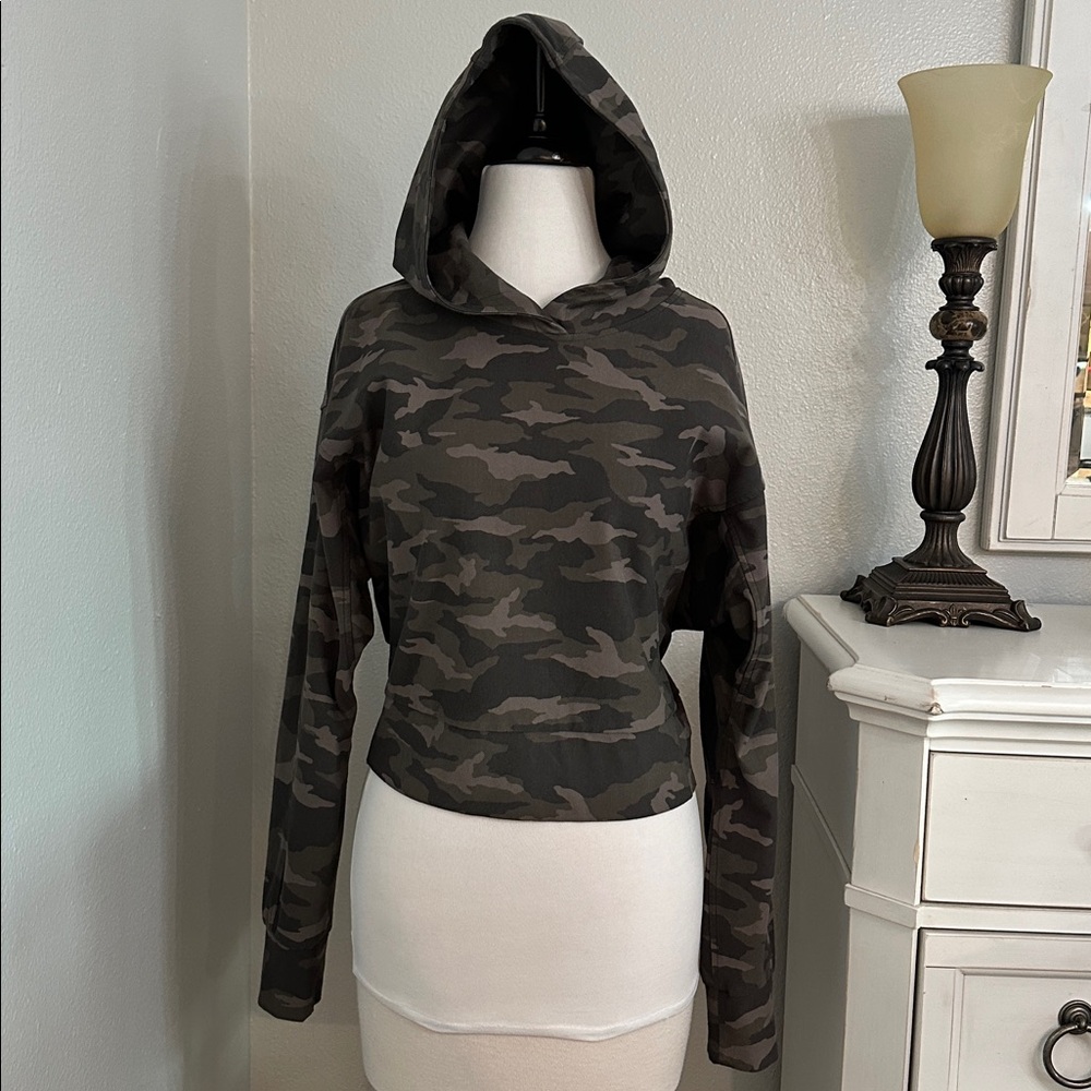 Athleta Farallon‎ Pullover Hoodie Green Camo Size Small/Medium - Picture 3 of 14